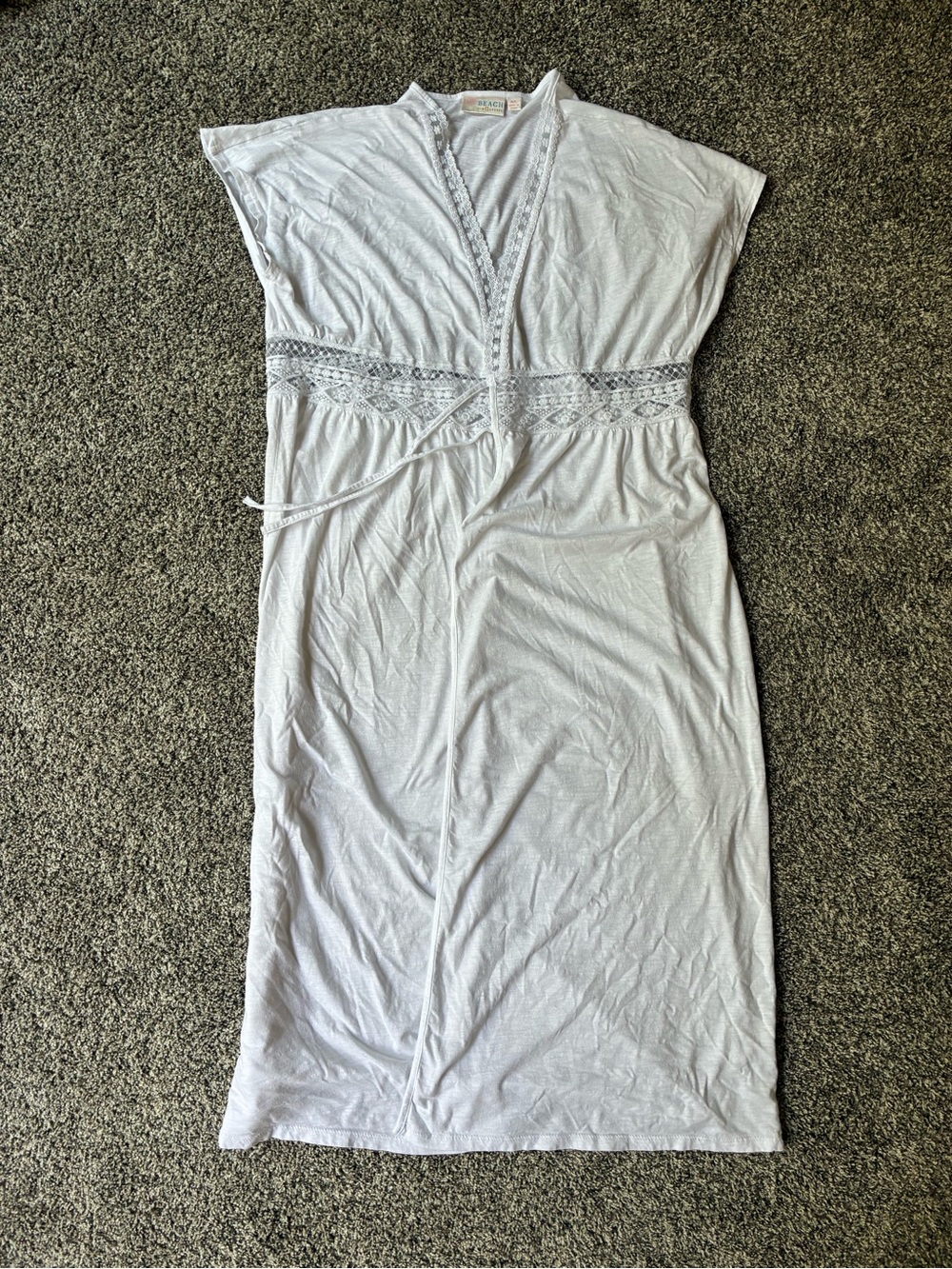 NWOT Belle Beach by Kim Gravel White Regular Slub Knit Tie Front Cover Up, M/L